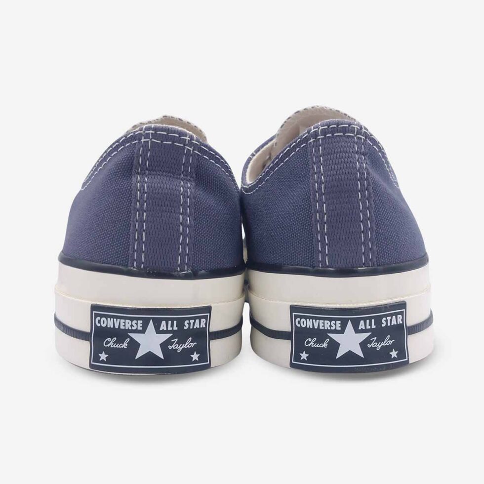 Back view of Converse Chuck 70 Low Navy sneakers.