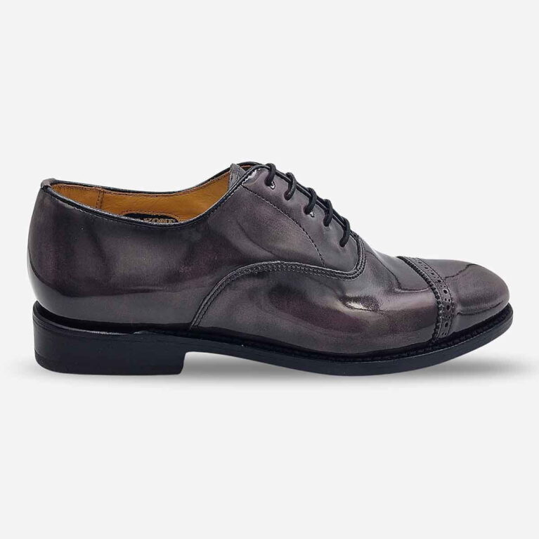 Saxone Grape Black leather Oxford angled front side with closed lacing